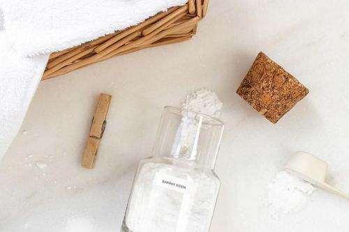 Thứ bột 'kì diệu' này có thể giúp bạn 'tút tát' lại tủ đồ cũ trong nháy mắt!