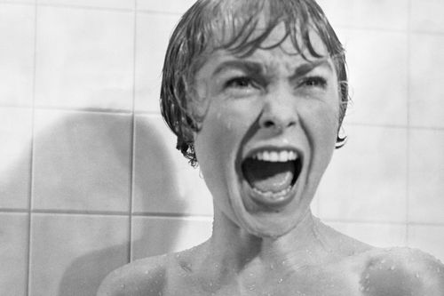 9 bản phim làm lại trở thành thảm họa, đáng quên của Hollywood