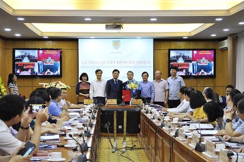 Trao quyết định bổ nhiệm Tổng cục trưởng Tổng cục Thi hành án dân sự