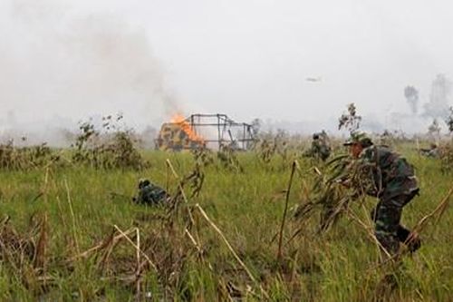 Gắn phát triển kinh tế - xã hội với xây dựng khu vực phòng thủ ngày càng vững chắc
