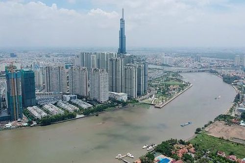 Cầu đi bộ qua sông Sài Gòn có hình tượng lá dừa nước