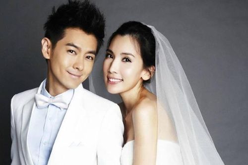 Trần Nhược Nghi - Vợ Lâm Chí Dĩnh bật khóc khi bị mẹ chồng quá xét nét