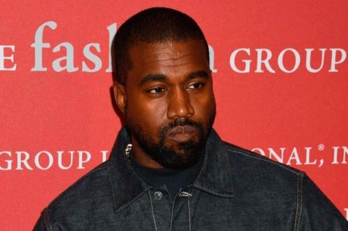 Kanye West tài trợ học phí cho con gái George Floyd