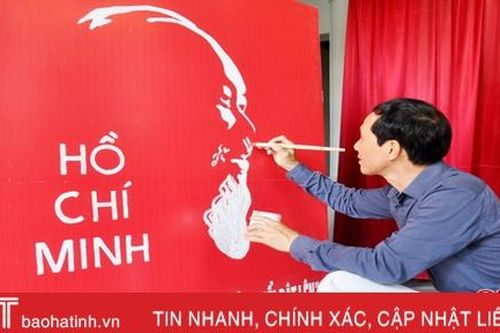 Người họa sỹ không chuyên vẽ Bác Hồ bằng cả trái tim