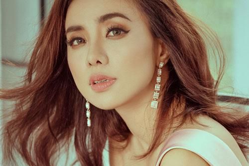 Miko Lan Trinh trở lại sau 9 năm mệt mỏi vì kiện tụng