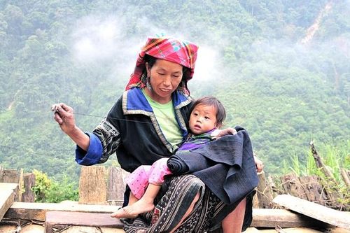 Suy dinh dưỡng: Vấn đề nghiêm trọng trong nhóm DTTS