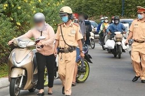 Phát hiện 2 tài xế dương tính ma túy