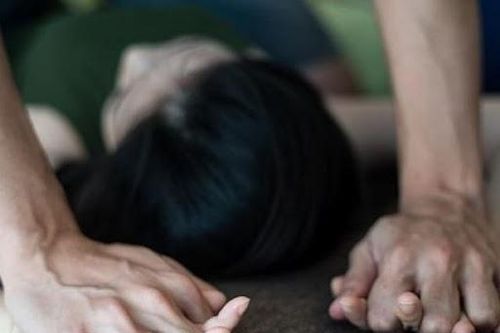 Khởi tố vụ án gã trai hiếp dâm nữ sinh 14 tuổi