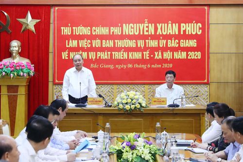 Thủ tướng làm việc với lãnh đạo tỉnh Bắc Giang