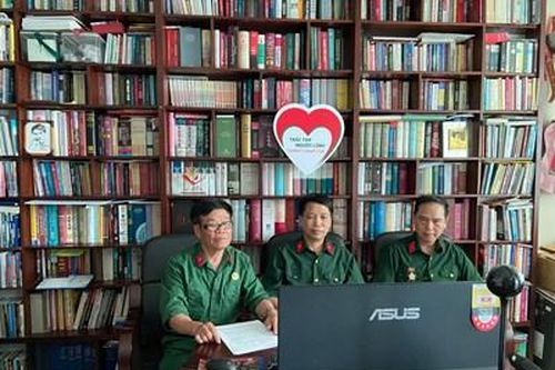 Giao lưu trực tuyến giới thiệu bộ sách 'Nhật ký thời chiến Việt Nam'