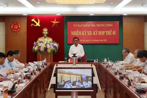 'Nóng' tuần qua: Kỷ luật cảnh cáo Chủ tịch UBND tỉnh Quảng Ngãi; truy nã Triệu Quân Sự