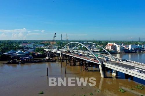 Cận cảnh những cây cầu sắp được đưa vào khai thác
