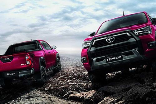 Toyota Hilux facelift 2021 ra mắt, bổ sung công nghệ mới