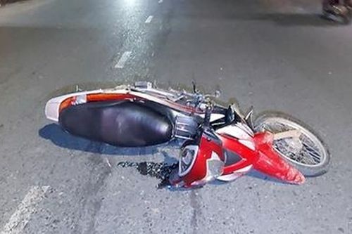 Va chạm liên hoàn 3 xe máy, bé gái 1 tuổi nguy kịch