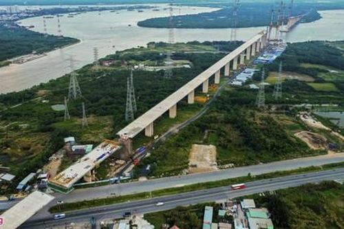 Thiếu vốn, đường cao tốc Bến Lức - Long Thành về đích chậm