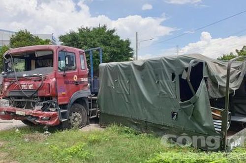 Container tông xe quân sự, 7 chiến sĩ thương vong