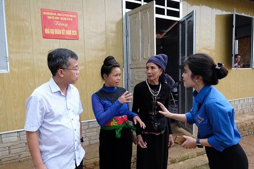 Tuổi trẻ báo Đảng phía Bắc và Thủ đô Hà Nội hành trình về nguồn tại Điện Biên