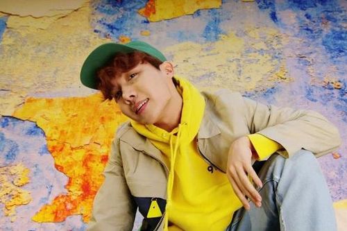 'Hope World' của J-Hope BTS bất ngờ lên đỉnh trở lại, chứng minh độ kinh điển của nó