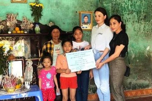 Vĩnh Phúc: Thương cảm hoàn cảnh cụ bà nuôi 3 cháu mồ côi đang tuổi đến trường