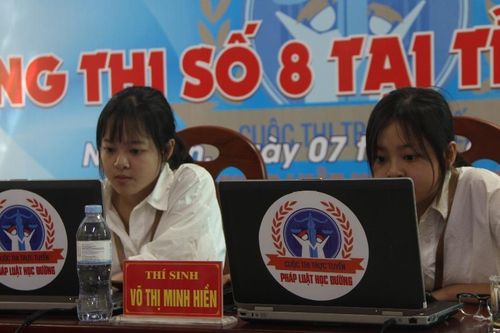 307 thí sinh tham dự Chung kết cuộc thi trực tuyến toàn quốc 'Pháp luật học đường'