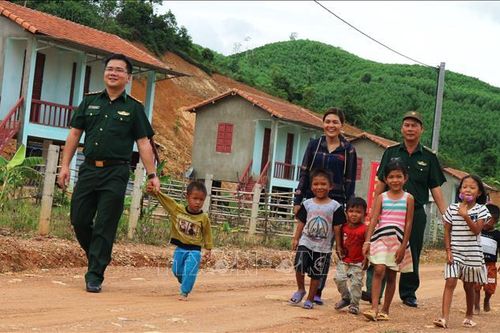 Phát triển Đảng ở đồng bào dân tộc Chứt - Bài 1: Ươm mầm những 'hạt giống đỏ'