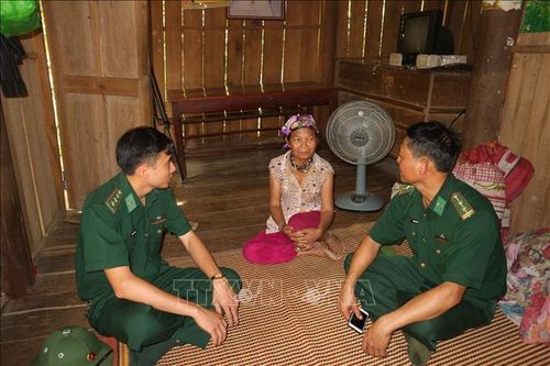 Phát triển Đảng ở đồng bào dân tộc Chứt - Bài cuối: Xây dựng 'cầu nối' giữa bản làng với Đảng