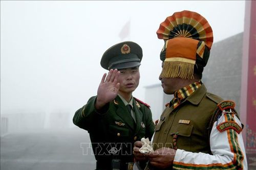 Ấn Độ, Trung Quốc nhất trí giải quyết hòa bình đối với căng thẳng trên biên giới