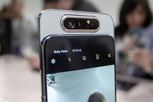 Samsung Galaxy A80 với chip Snap 730, 8GB RAM, pin 3.700 mAh giảm giá 6 triệu tại Việt Nam