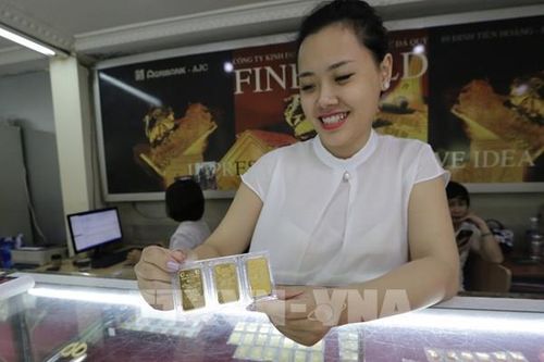 Vẫn còn nhiều yếu tố có lợi cho giá vàng trong dài hạn