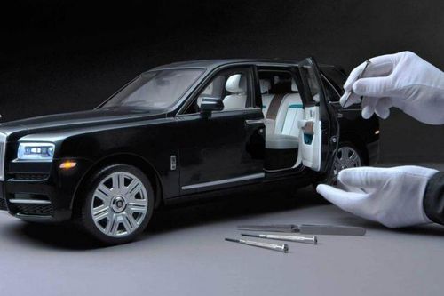 Mẫu xe Rolls-Royce mô hình như thật, có giá tới 400 triệu đồng