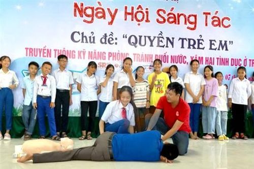 Hướng dẫn kỹ năng phòng, chống đuối nước, xâm hại tình dục ở trẻ em