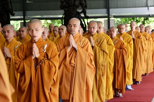 Học viện Phật giáo VN tại TP.HCM khai hạ