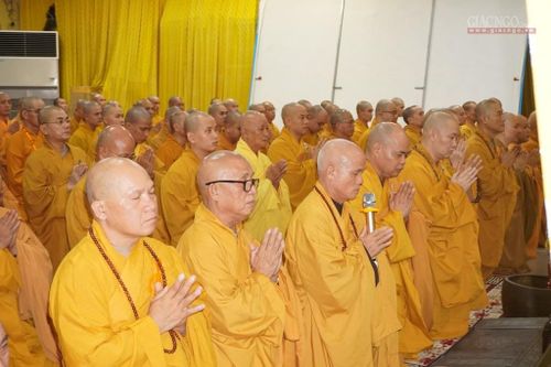 TP.HCM : Có 140 hành giả an cư tại chùa Vĩnh Nghiêm