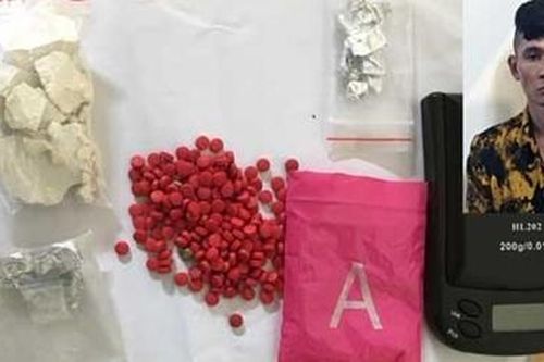 Con nghiện 4 tiền án cung cấp ma túy vào nhà nghỉ