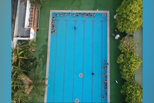 Ngôi trường có một không hai, học sinh muốn lên lớp phải biết bơi