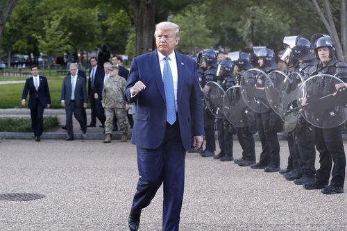 Tổng thống Trump định điều 10.000 lính ứng phó biểu tình khắp nước Mỹ