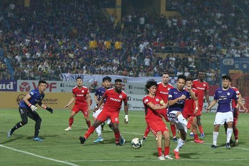 V-League 2020: Lo tuyển quốc gia khó tìm chân sút