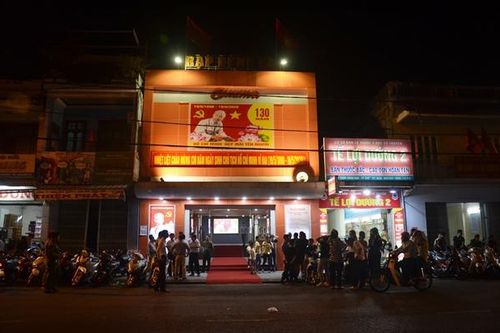 Hoạt động văn hóa cơ sở phục hồi sau covid-19:Thắp lửa sân khấu trên những ngả đường