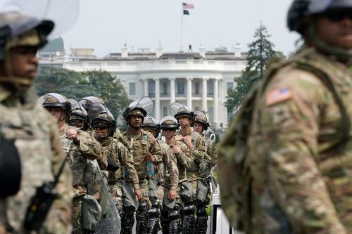 Trump ra lệnh rút lực lượng Vệ binh Quốc gia khỏi Washington