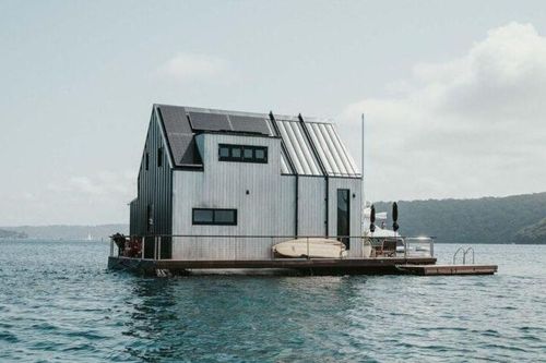 Biệt thự nổi sử dụng năng lượng mặt trời