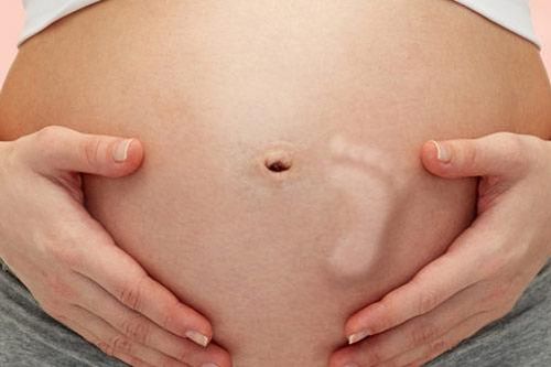 Mẹ bầu có 4 dấu hiệu 'đặc biệt' chứng tỏ thai nhi phát triển vượt trội, chỉ số IQ cao ngất ngưởng