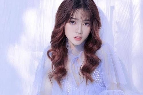 An Vy: 'Làm streamer không nhiều tiền như mọi người nghĩ'
