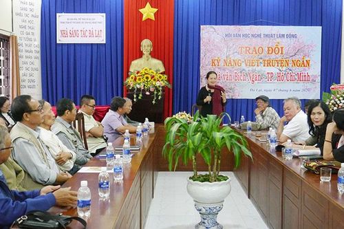 Tổ chức trao đổi kỹ năng viết truyện ngắn