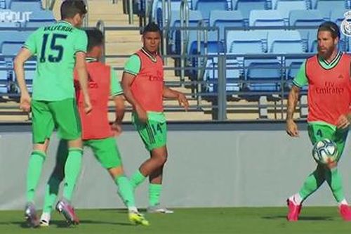 Real và Barcelona căng sức tập luyện chuẩn bị cho ngày trở lại
