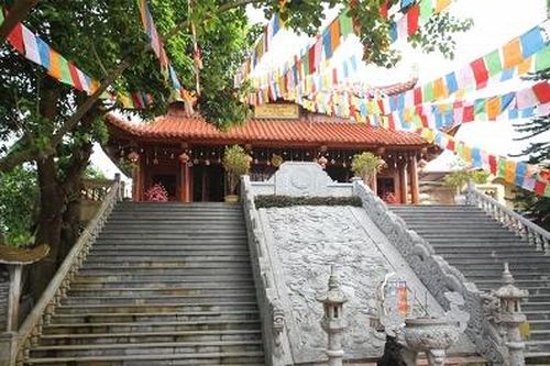 Bảo Sái cổ tự