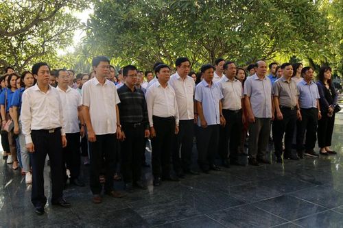 Tuổi trẻ báo Đảng về nguồn Điện Biên