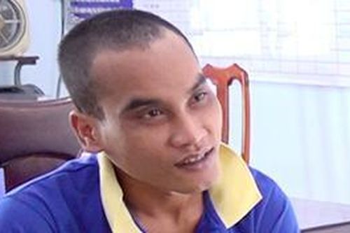 Bắt kẻ xông vào nhà dân cướp xe máy, đòi chém công an