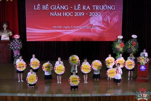 Trường học tìm cách ứng phó nắng nóng gay gắt