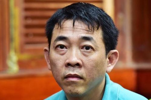 Cựu Phó cục trưởng Quản lý dược Bộ Y tế bị khởi tố