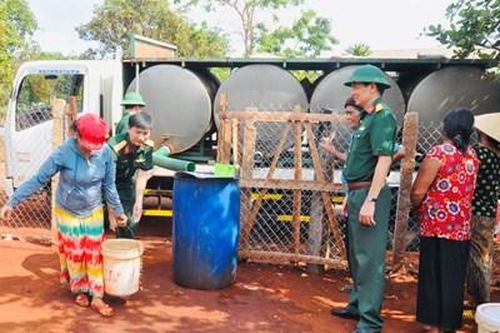 Nước sạch của Bộ đội Cụ Hồ